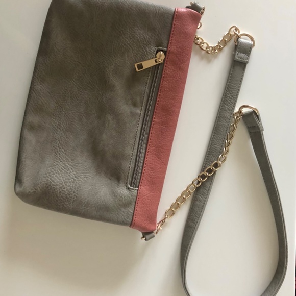 JEANE & JAX Luxury Vegan Leather Crossbody or Clutch - Picture 10 of 15